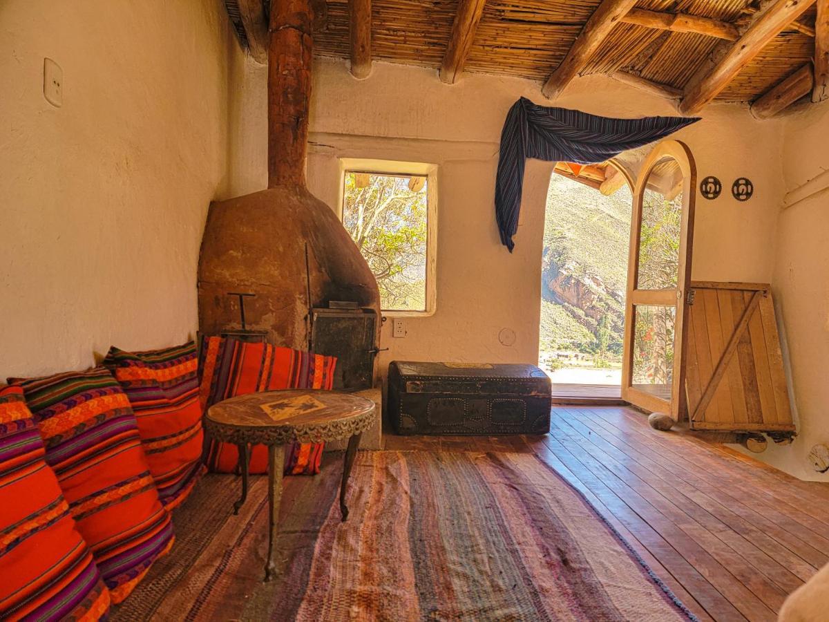 Wolf Totem Steam Punk Guesthouse Pisac Luaran gambar